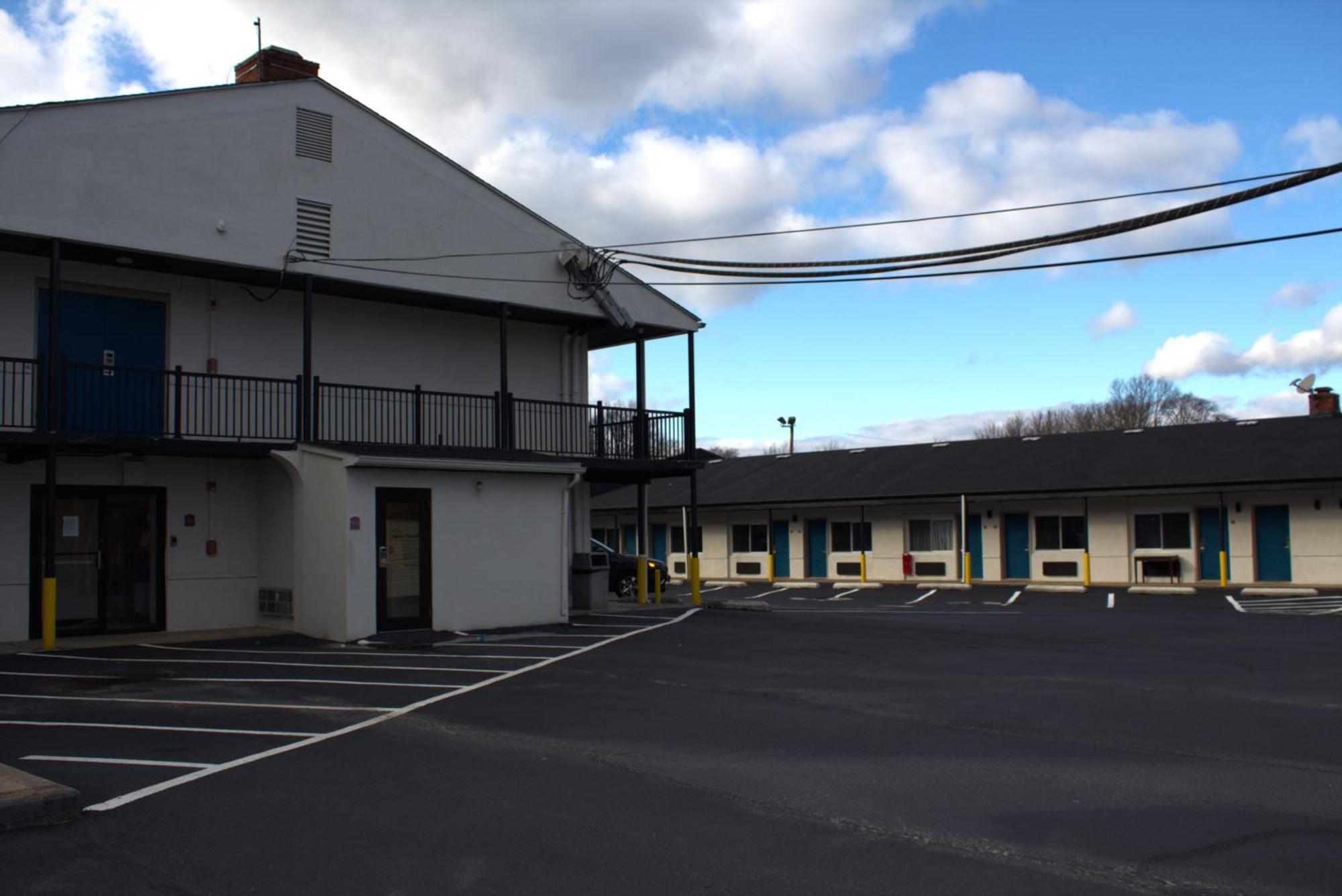 Days Inn By Wyndham Wrightstown Mcguire Afb Bordentown Exterior foto